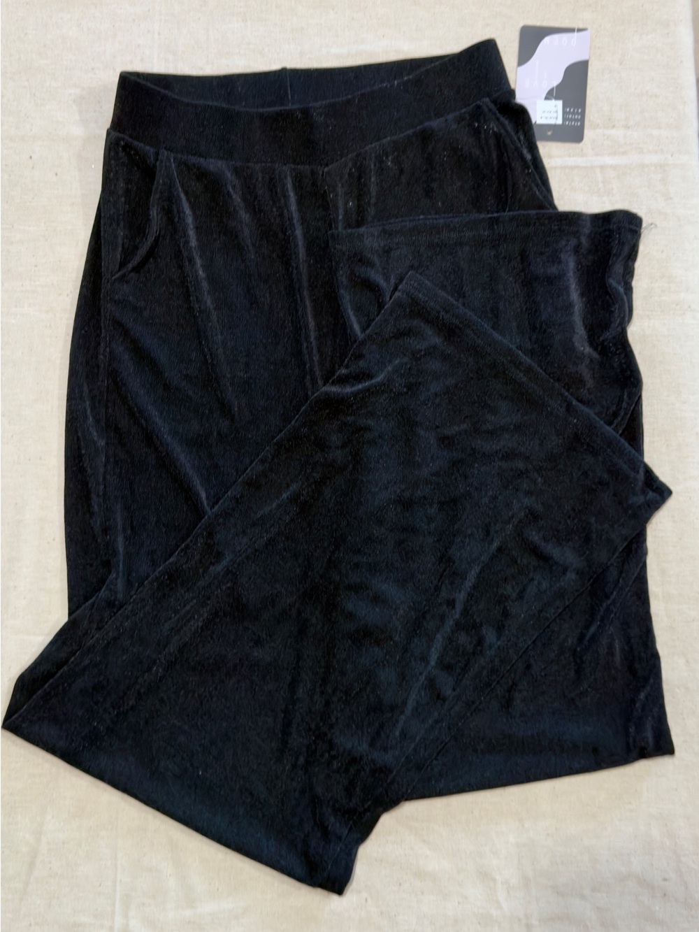 NWT BLACK LOVE POEM PANTS